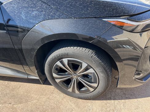 Used 2024 Toyota bZ4X XLE image 4