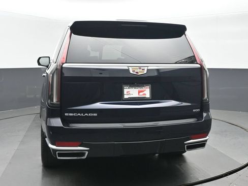 Used 2021 Cadillac Escalade Premium Luxury w/ Driver Assist Tech Package AWD/4WD image 8