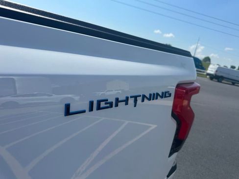 New 2025 Ford F150 Lightning Lariat w/ Max Trailer Tow Package image 33