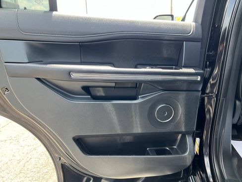Used 2021 Ford Expedition XLT AWD/4WD image 45