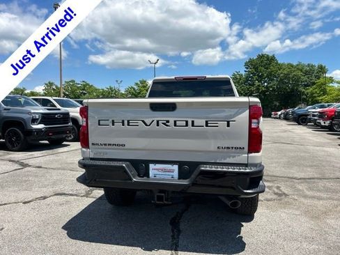 New 2026 Chevrolet Silverado 2500 Custom w/ Custom Value Package AWD/4WD image 4