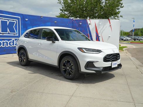 New 2026 Honda HR-V Sport image 3