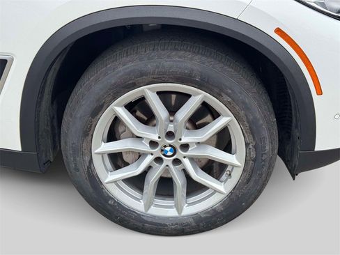 Certified 2023 BMW X5 xDrive40i w/ Premium Package image 7