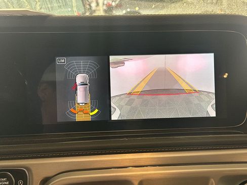 Used 2021 Mercedes-Benz G 550 image 5