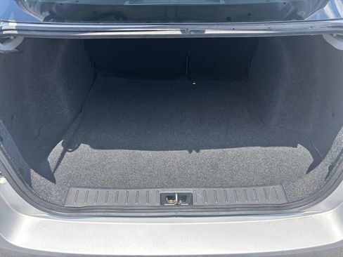 Used 2025 Nissan Versa SV FWD image 26