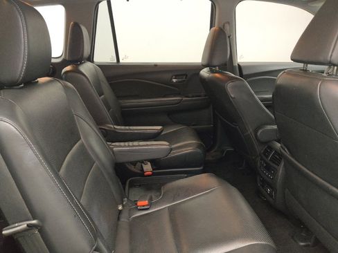 Used 2019 Honda Pilot Elite image 19