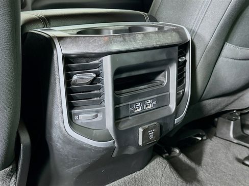 Used 2022 RAM 1500 Big Horn image 25