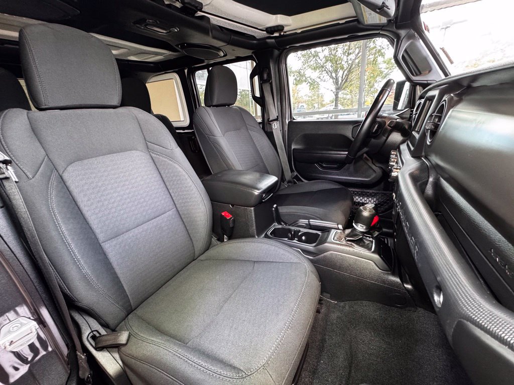 Used 2021 Jeep Wrangler Unlimited Sport AWD/4WD image 42