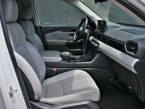 Used 2024 Honda Pilot EX-L image 13