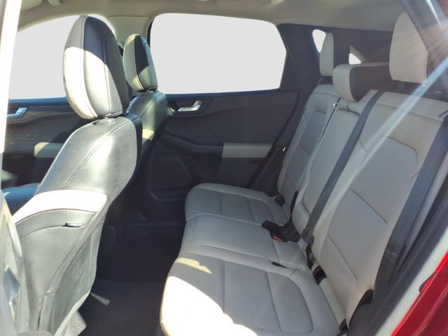 Used 2020 Ford Escape Titanium AWD/4WD image 18