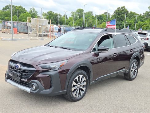 Used 2024 Subaru Outback Limited XT AWD/4WD image 7