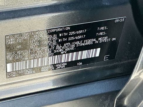 Used 2023 Toyota RAV4 LE FWD image 26