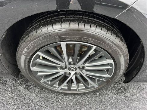 Certified 2025 Lexus ES 350 w/ Premium Package FWD image 12