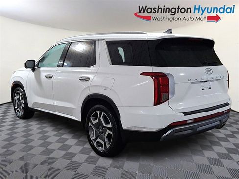 Used 2023 Hyundai Palisade SEL w/ Premium Package image 4