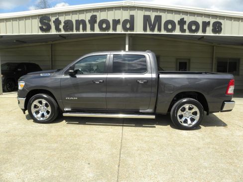 Used 2022 RAM 1500 Big Horn AWD/4WD image 1