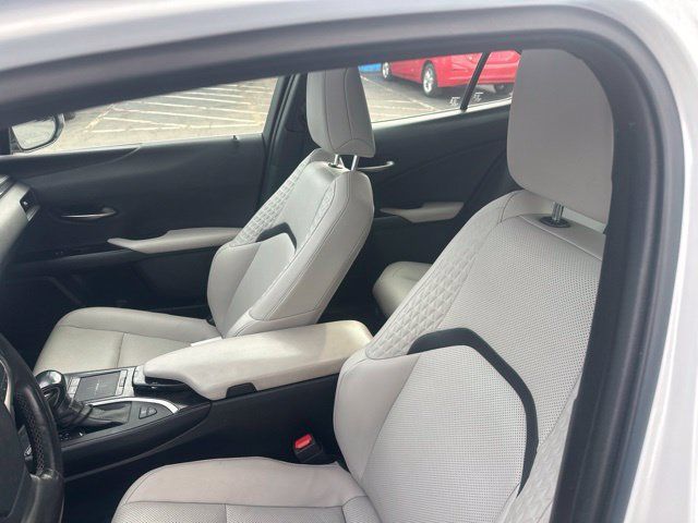 Used 2021 Lexus UX 250h w/ Premium Package AWD/4WD image 9