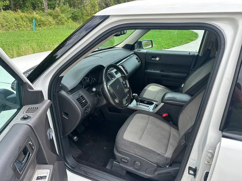 Used 2012 Ford Flex SE FWD image 9