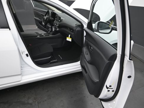 New 2025 Nissan Sentra S image 19