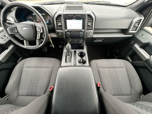 Used 2018 Ford F150 XLT w/ Equipment Group 302A Luxury image 15