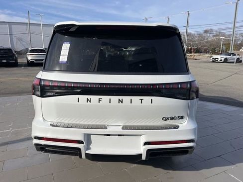 New 2026 INFINITI QX80 4WD w/ Sport Exterior Package image 4