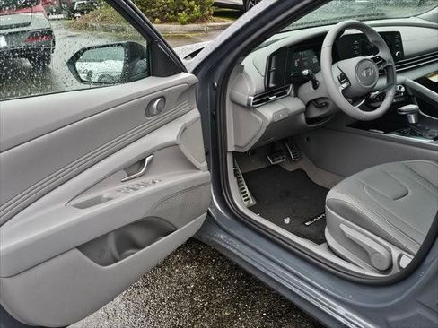 New 2026 Hyundai Elantra Sport w/ Cargo Package FWD image 17
