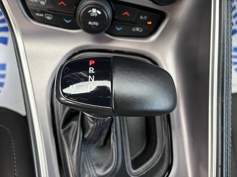 Used 2022 Dodge Challenger GT RWD image 30