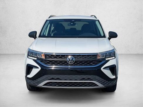 Used 2022 Volkswagen Taos S w/ IQ Drive S Package image 2