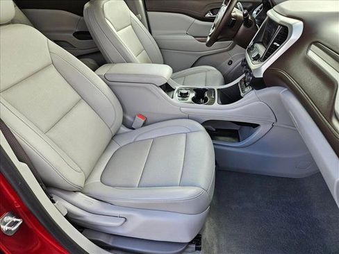 Used 2023 GMC Acadia SLT image 21