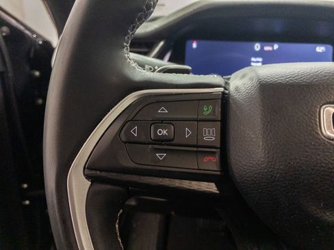 Used 2024 Jeep Grand Cherokee Laredo w/ Luxury Tech Group I image 27