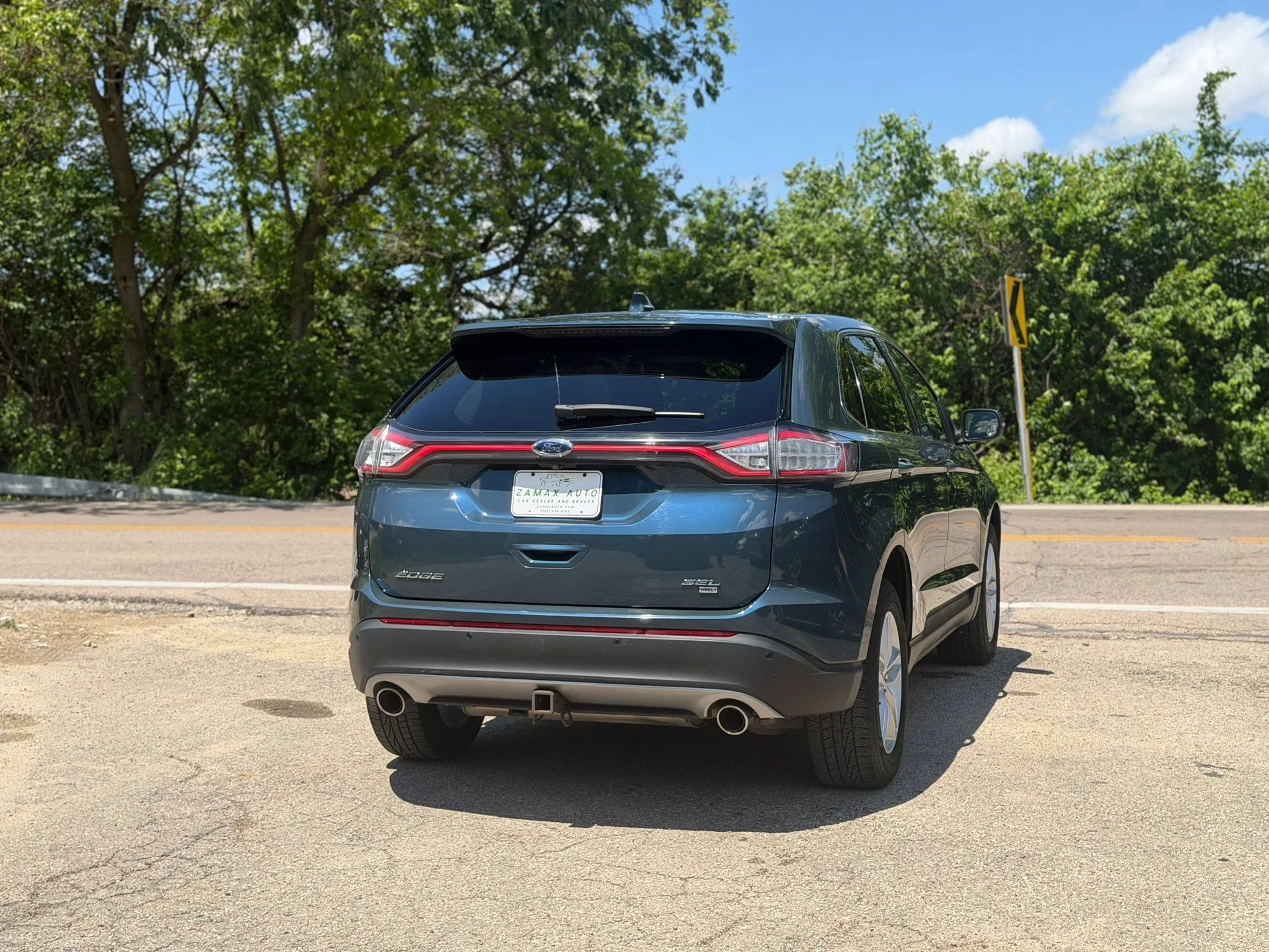 Used 2016 Ford Edge SEL w/ Equipment Group 201A AWD/4WD image 10