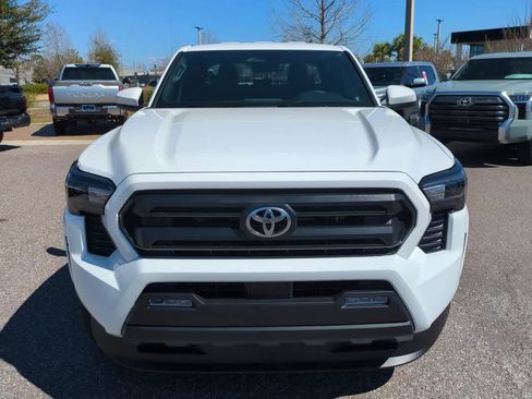 Certified 2026 Toyota Tacoma SR5 RWD image 9