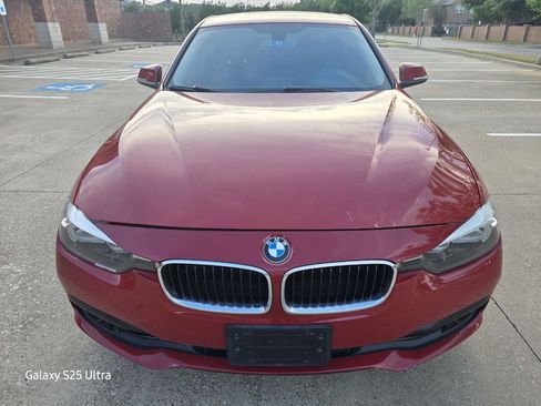 Used 2017 BMW 320i Sedan image 2