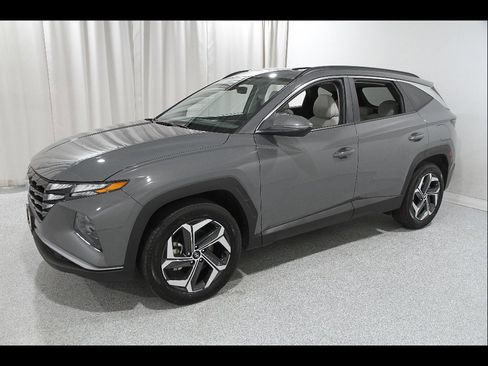 Certified 2024 Hyundai Tucson SEL w/ Convenience Package AWD/4WD image 3