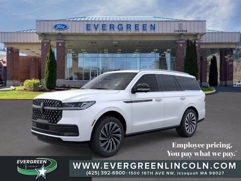 New 2025 Lincoln Navigator Black Label AWD/4WD image 1