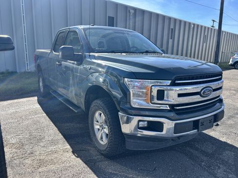 Used 2018 Ford F150 XLT w/ Max Trailer Tow Package AWD/4WD image 6