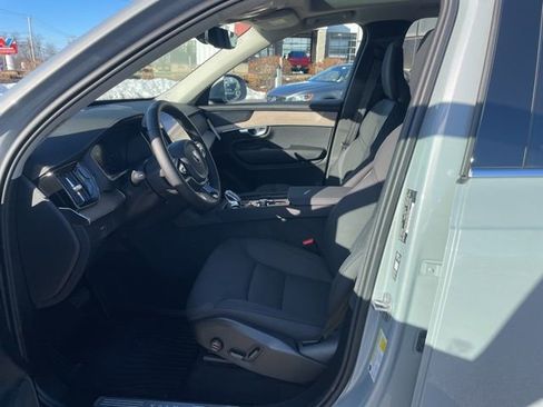 Used 2026 Volvo XC90 B6 Plus w/ Protection Package Premier image 8