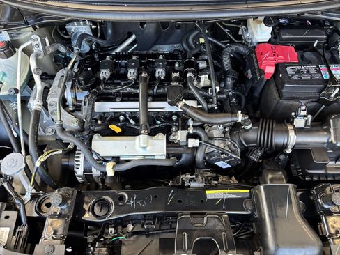 Used 2025 Nissan Versa SV FWD image 32
