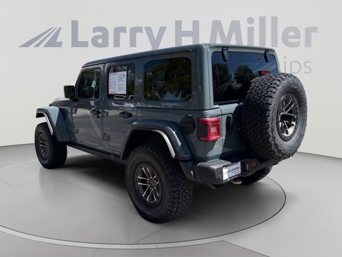 Used 2024 Jeep Wrangler Unlimited Rubicon 392 AWD/4WD image 3