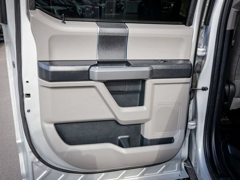 Used 2015 Ford F150 XLT w/ Equipment Group 301A Mid AWD/4WD image 34