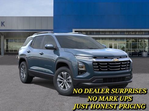 New 2026 Chevrolet Equinox LT w/ Safety and Technology Package FWD image 7