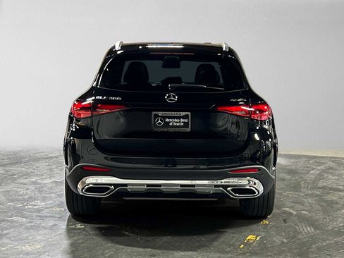 Certified 2026 Mercedes-Benz GLC 300 4MATIC image 4