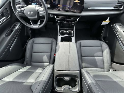 New 2026 Chevrolet Traverse LT w/ Enhanced Driving Package image 14