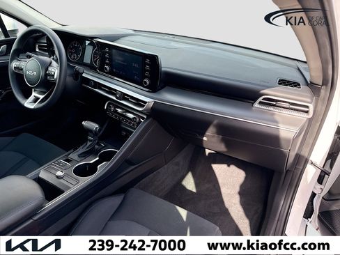 Used 2022 Kia K5 LXS image 13