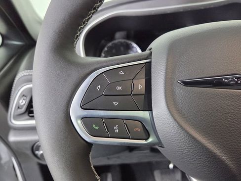 New 2026 Chrysler Pacifica Select image 15