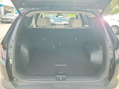 Used 2024 Hyundai Tucson SEL w/ Convenience Package FWD image 12