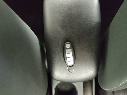Used 2019 Nissan Sentra SV FWD image 32