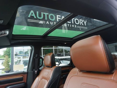 Used 2021 RAM 1500 Limited w/ Body Color Bumper Group AWD/4WD image 23