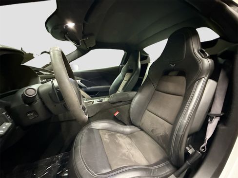 Used 2016 Chevrolet Corvette Stingray Convertible w/ 3LT Preferred Equipment Group image 12