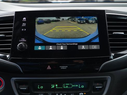 Used 2024 Honda Passport TrailSport image 26