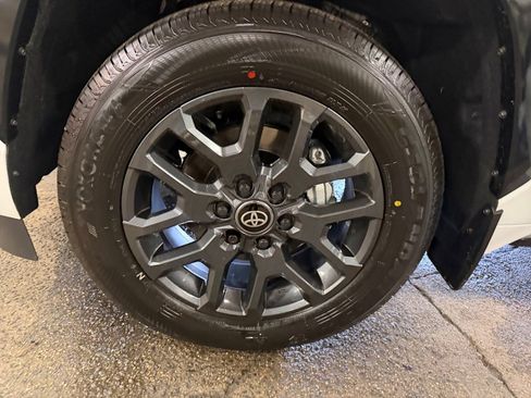 New 2026 Toyota Sequoia Platinum image 27